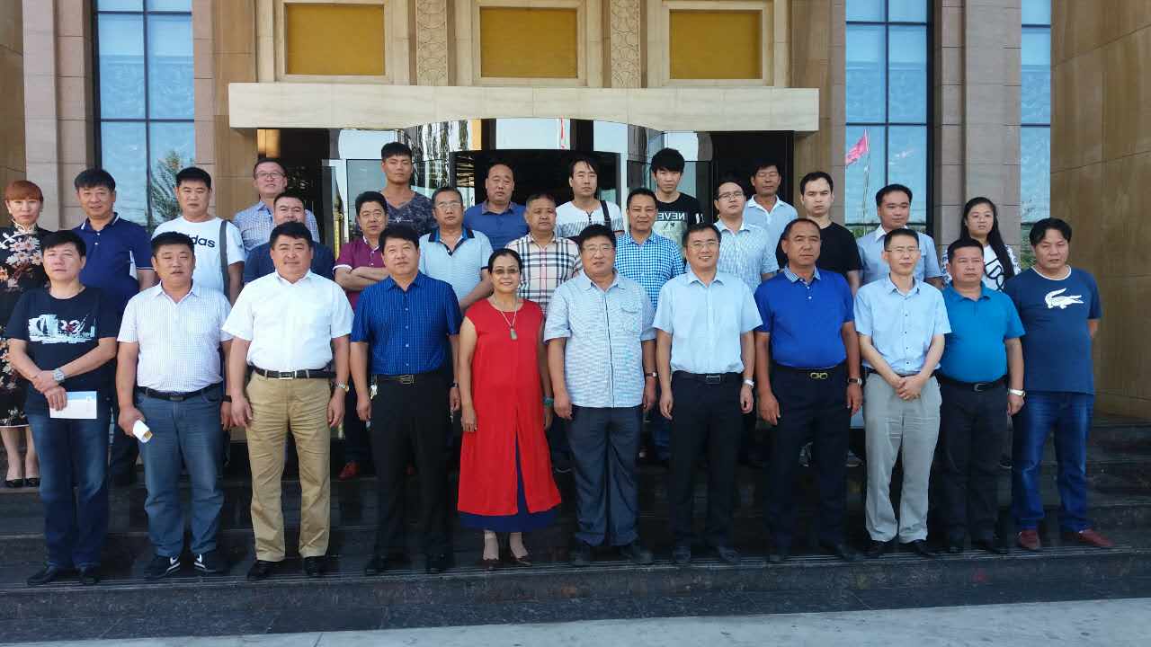 2016年第二次理事长工作会议在保定召开