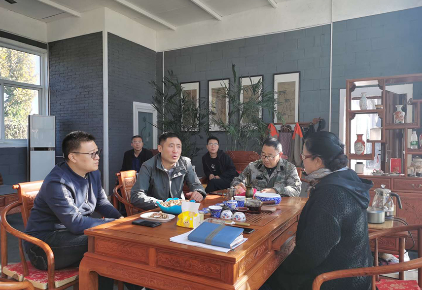 县领导来公司视察